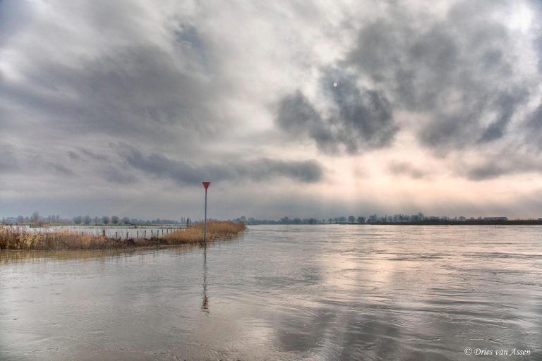Hoogwater op IJssel stijgt verder