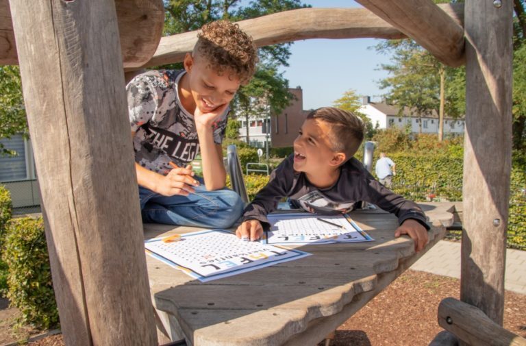 Basisscholen vandaag naar buiten op Nationale Buitenlesdag