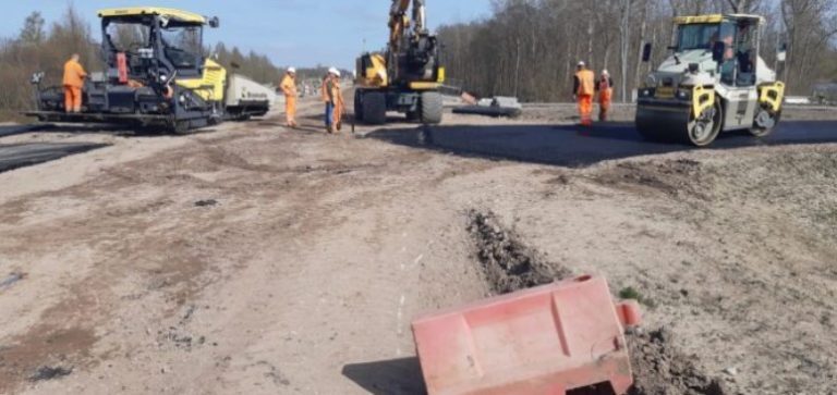 N306 Drontermeerdijk op 29 april open voor verkeer