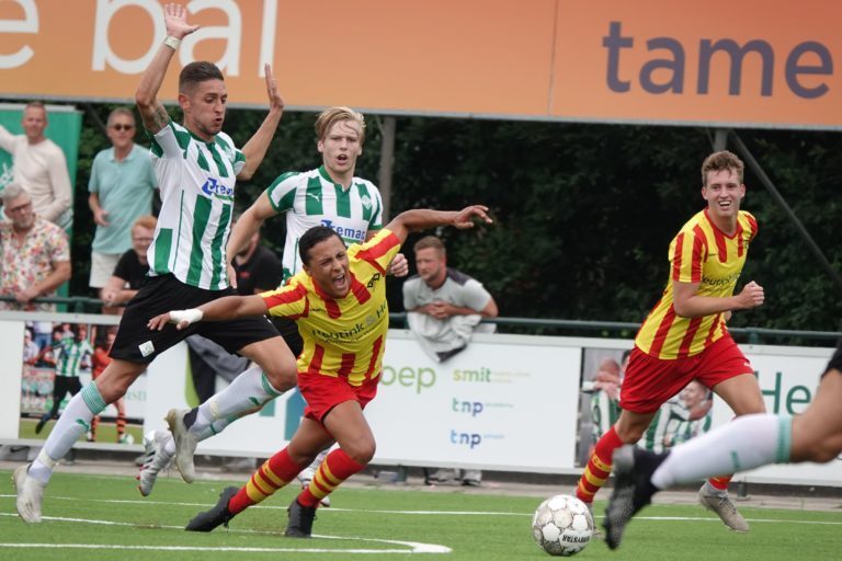 Go-Ahead verliest oefenwedstrijd tegen Genemuiden (Fotoverslag)