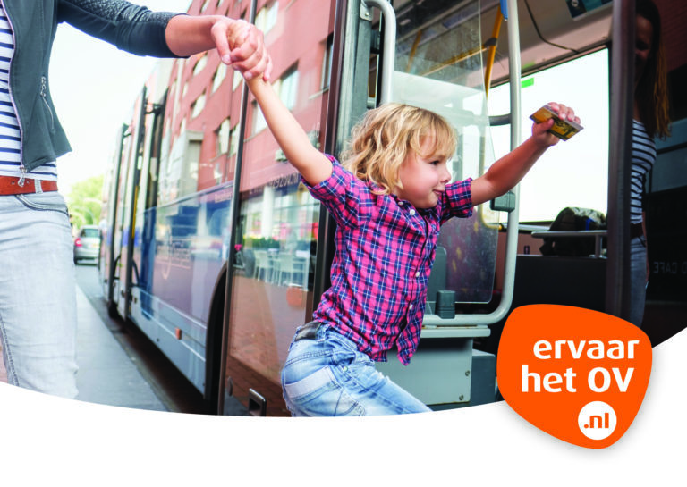 Kinderen reizen in oktober gratis met de bus en regionale trein