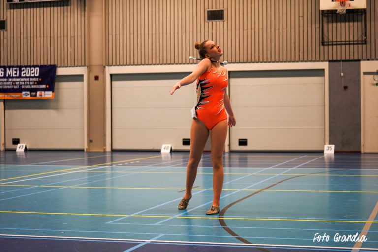 Majorette en Twirl wedstrijd Oranje in IJsselmuiden