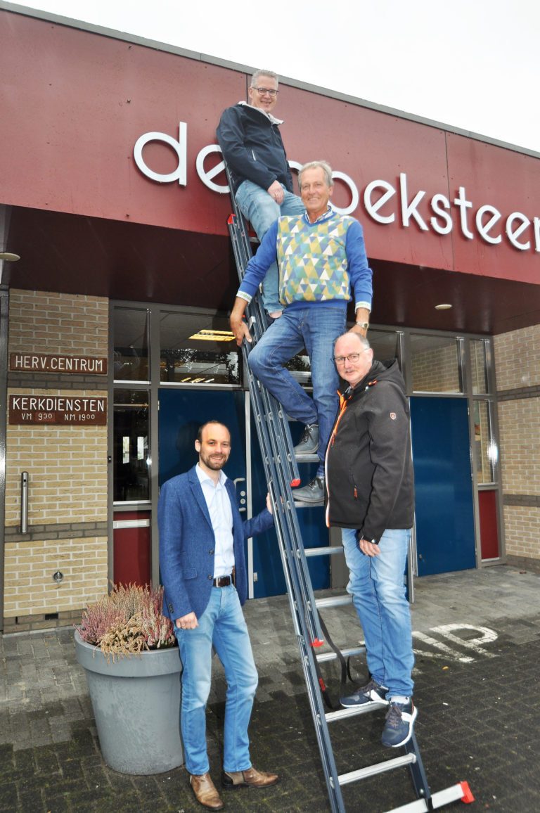 Grote renovatie kerkgebouw de Hoeksteen