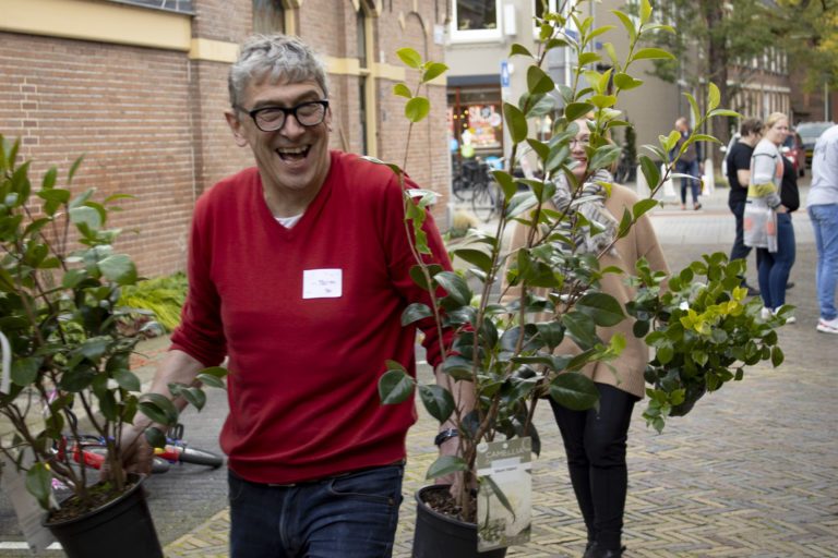 Geld voor een groene buurt: “Maak je straat groen tijdens NLdoet”