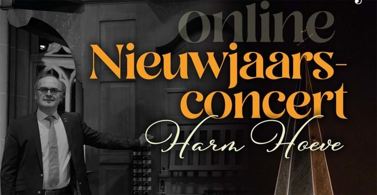 Harm Hoeve geeft met trompetten en slagwerk een nieuwjaarsconcert in Bovenkerk Kampen