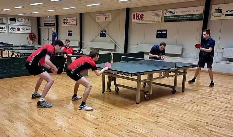 Nipte overwinning tafeltennisvereniging Kampenion in Ede