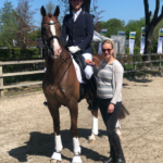 Jacco Doornwaard met het paard It’s Easy en zijn vrouw Marieta