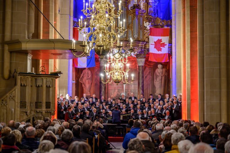 Chr. Kamper mannenkoor D.E.V. heeft repetities hervat