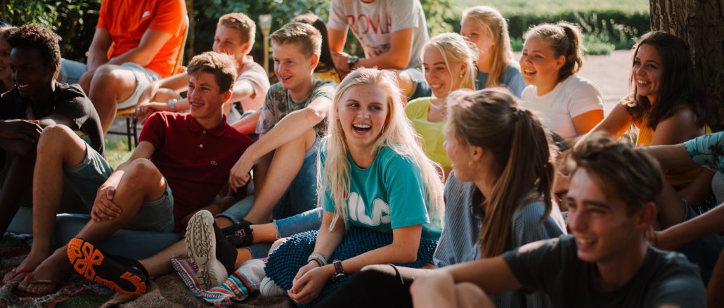 AlphaYouth