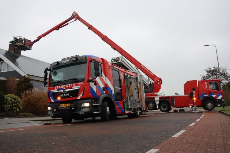 Brandweer rukt uit voor schoorsteenbranden in Kampen en IJsselmuiden