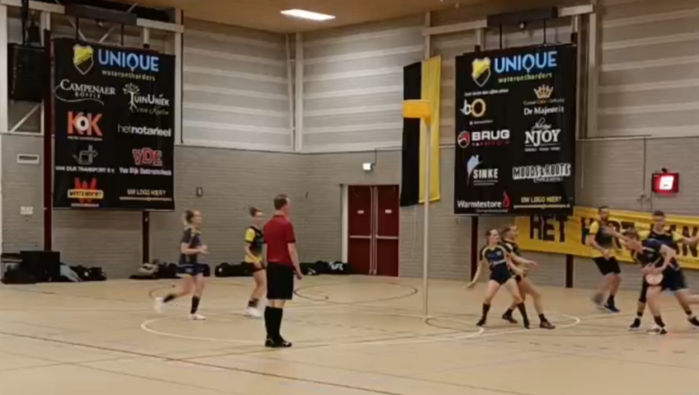 Korfballers DOS winnen met duidelijke cijfers