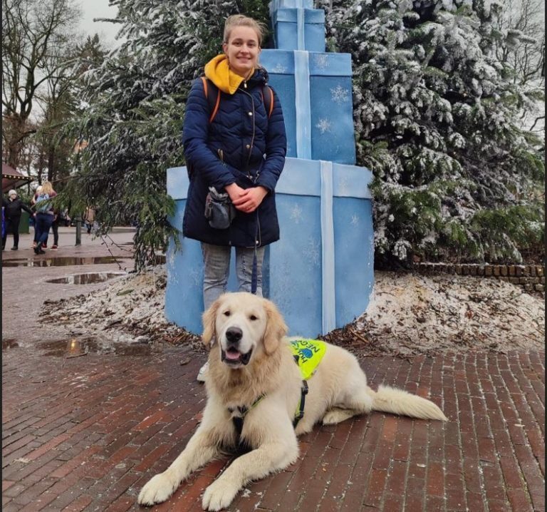 Zaalvoetbaltoernooi in Kampen voor Sandra en haar hulphond