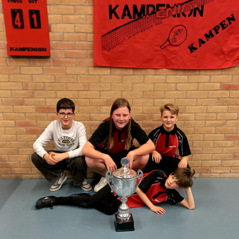 Kampenion handhaaft zich in 2e divisie