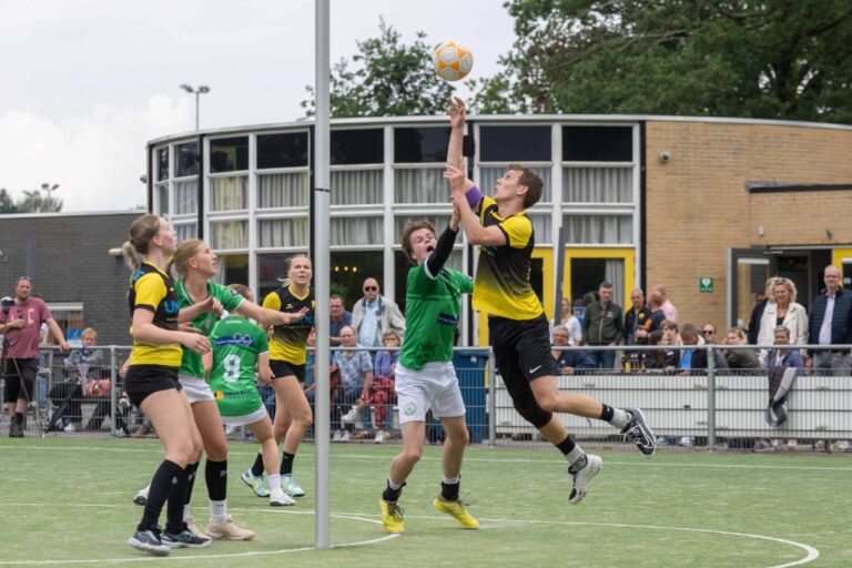 KV DOS Wint Van It Fean en Mag Zich Verrassend Kampioen Noemen!