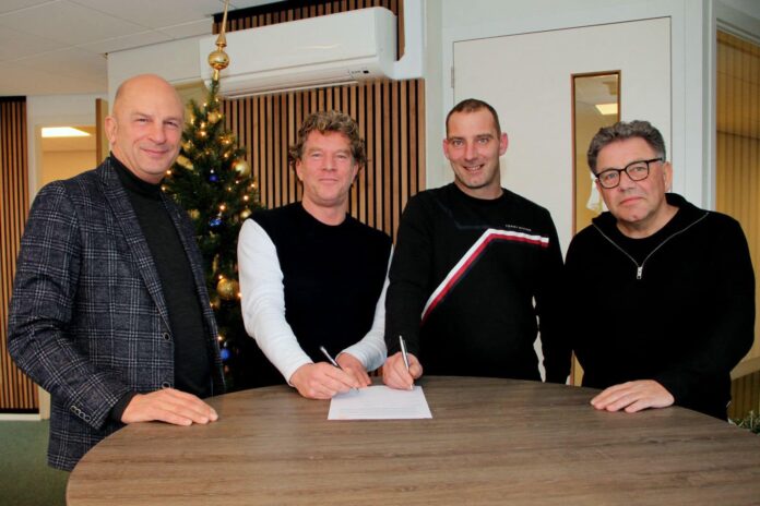 GO-AHEAD KAMPEN EN HOOFDTRAINER EDWIN VAN NIJEN VERLENGEN DE SAMENWERKING GO-AHEAD KAMPEN EN HOOFDTRAINER EDWIN VAN NIJEN VERLENGEN DE SAMENWERKING