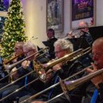 bigband kampen trb met kerstboom